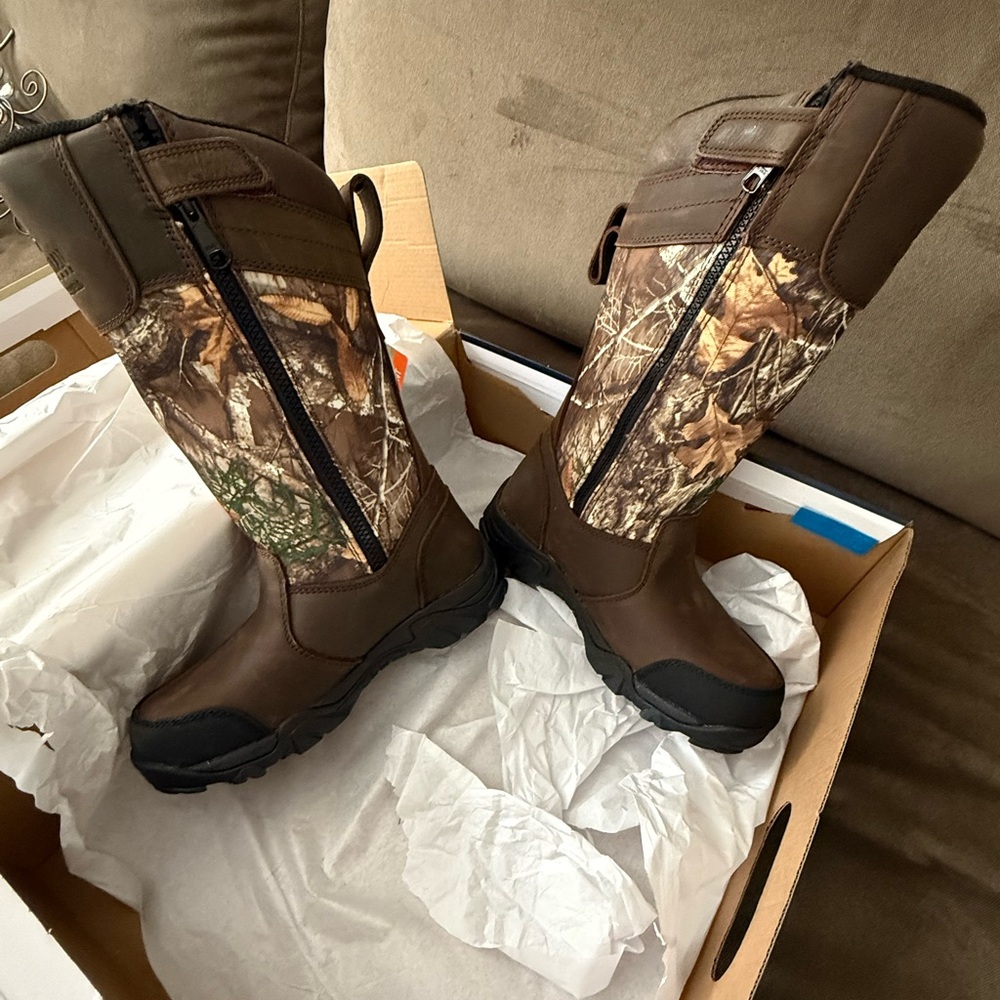 Magellan Outdoors Scenic Packaging